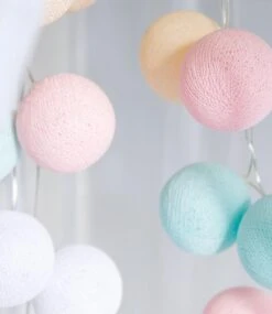 Cotton Ball Lights Regular Lichtslinger Pastel - Pastel 10 Snoer Lengte 158cm -Buitentuin Winkel 1040x1200 13