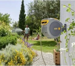 Hozelock AutoReel Slangenhouder / Wandslangbox 20m - Ø12,5mm 32 Hozelock AutoReel Slangenhouder / Wandslangbox 20m - Ø12,5mm -Buitentuin Winkel 1200x1066 3