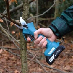 NovarGarden® Elektrische Snoeischaar NG1 - 2x Accu - Elektrisch - Takkenschaar - Op Batterij - 28mm -Buitentuin Winkel 1200x1200 1200