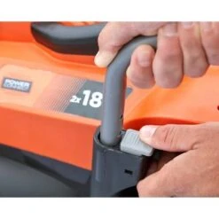 Black & Decker BLACK+DECKER BCMW3318N-XJ Grasmaaier - 18V - 33cm - Excl. Accu & Lader -Buitentuin Winkel 1200x1200 1357