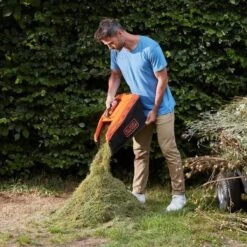 Black & Decker BLACK+DECKER BCMW3318N-XJ Grasmaaier - 18V - 33cm - Excl. Accu & Lader -Buitentuin Winkel 1200x1200 1361