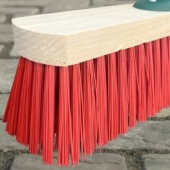 MAUS Classic Bezem Buiten 60cm - Harde PVC Straatbezem Van Hout Met Steel - Made In EU -zeer Robuust -Buitentuin Winkel 1200x1200 1414