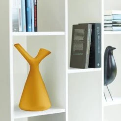 Elho Plunge Gieter 20 - Gieter Voor Binnenaccessoires - Ø 15.0 X H 29.5 Cm - Geel/Oker -Buitentuin Winkel 1200x1200 1835