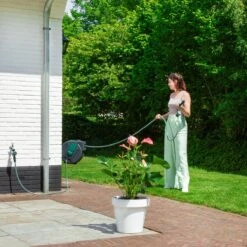 VONROC Automatische Slanghaspel – Incl. 25m Tuinslang, Aansluitslang, Spuitstuk, Koppelingen & Kraanaansluiting -Buitentuin Winkel 1200x1200 2004