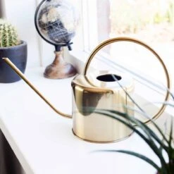 Kikkerland Vintage Gieter - Plantengieter Voor Binnen - Goud - 1,2L - Retro - Metaal -Buitentuin Winkel 1200x1200 2168