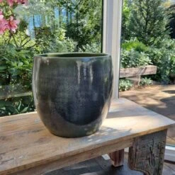 Mica Decorations Lester Bloempot - H31 X Ø33 Cm - Terracotta - Groen -Buitentuin Winkel 1200x1200 2220