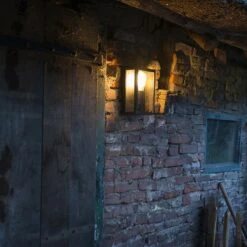 QAZQA Rotterdam - Landelijke Wandlamp Voor Buiten - 1 Lichts - D 100 Mm - Zwart - Buitenverlichting -Buitentuin Winkel 1200x1200 2419