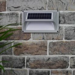 O'DADDY® Castor Tuinverlichting Op Zonneenergie - Wandlamp Buiten - Solar Tuinverlichting - 50 Lumen Warm Wit - Aluminium Grijs - Draadloos -Buitentuin Winkel 1200x1200 2427