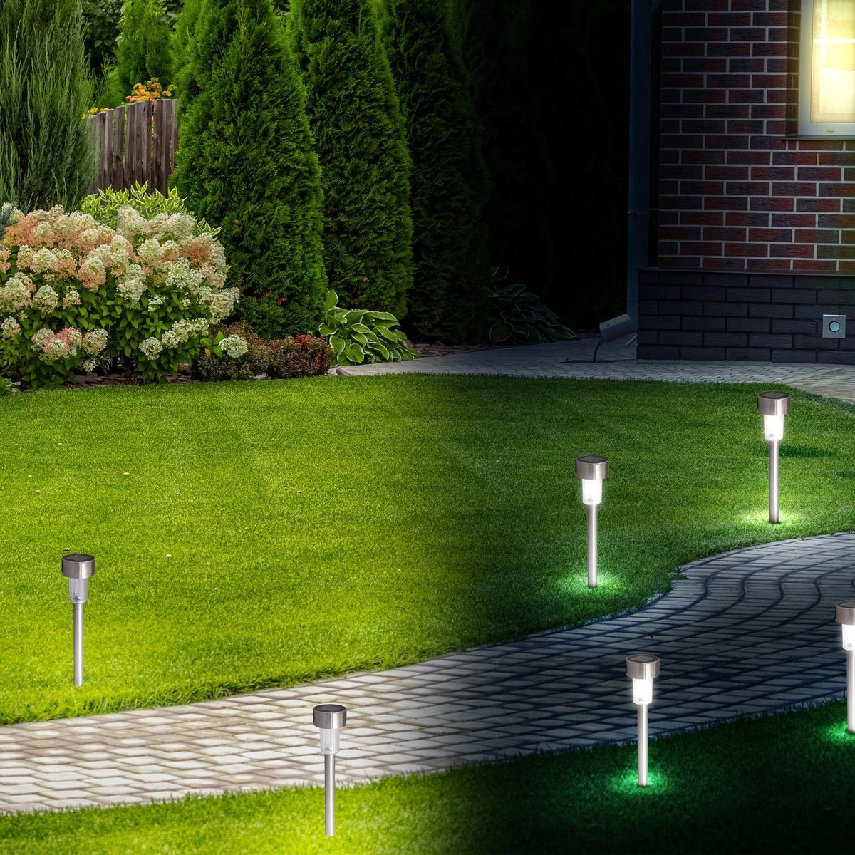 B.K.Licht - Solar Tuinverlichting LED - Padverlichting Met Nachtsensor - 12 Stuks - Tuinlampen Op Zonneenergie - Buitenverlichting - Buitenlamp - IP44 - Incl. Grondspies 6 B.K.Licht - Solar Tuinverlichting LED - Padverlichting Met Nachtsensor - 12 Stuks - Tuinlampen Op Zonneenergie - Buitenverlichting - Buitenlamp - IP44 - Incl. Grondspies - Afbeelding 4