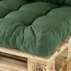 2L Home & Garden Rugkussen Metro Olijf - 60 X 40cm -Buitentuin Winkel 1200x1200 925