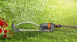 GARDENA - Zwenksproeier Aqua S - Tuinsproeier - 90 Tot 220 M² 20 GARDENA - Zwenksproeier Aqua S - Tuinsproeier - 90 Tot 220 M² -Buitentuin Winkel 1200x657 3