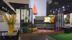 Keter - Hudson Bench Box - 2-zits Bank - Opbergbox - Hout Look & Feel - 227L - 138x63x89cm - Antraciet -Buitentuin Winkel 1200x674