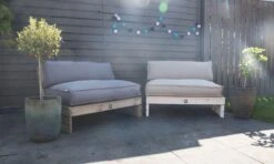 2L Home & Garden Rugkussen Metro Lounge Grijs - 120 X 40cm 15 2L Home & Garden Rugkussen Metro Lounge Grijs - 120 X 40cm -Buitentuin Winkel 1200x720 6