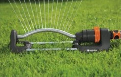 GARDENA - Zwenksproeier Aqua S - Tuinsproeier - 90 Tot 220 M² 24 GARDENA - Zwenksproeier Aqua S - Tuinsproeier - 90 Tot 220 M² -Buitentuin Winkel 1200x767 1