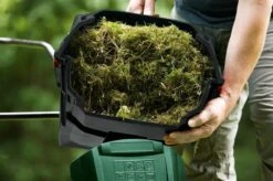 Bosch UniversalVerticut 1100 Verticuteermachine - Op Snoer - 1100 W - 32 Cm Maaibreedte - Met 50 Liter Opvangbak -Buitentuin Winkel 1200x798 12