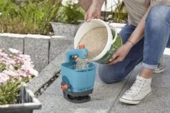 GARDENA - Handstrooier M - Strooikar- 100m2 - 1.8 Liter -Buitentuin Winkel 1200x799 101