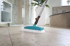 GARDENA Combisysteem - Schrobber - Werkbreedte 30 Cm - Aanbevolen Steellengte 130/150 Cm 15 GARDENA Combisysteem - Schrobber - Werkbreedte 30 Cm - Aanbevolen Steellengte 130/150 Cm -Buitentuin Winkel 1200x799 138