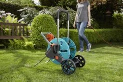 GARDENA - AquaRoll M CleverRoll Easy Slangenwagen - Maximaal 60 Meter - Inklapbare Zwengel -Buitentuin Winkel 1200x799 186