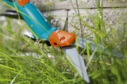 GARDENA Comfort Grasschaar - 360° Draaibaar - Antikleef Coating - Golfsnede -Buitentuin Winkel 1200x799 82