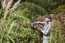 Black & Decker BLACK+DECKER BEHTS451-QS Heggenschaar - 550W - 60cm - Gesnoerd -Buitentuin Winkel 1200x800 290