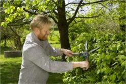 GARDENA - NatureCut - Heggenschaar - Robuust En Duurzaam -Buitentuin Winkel 1200x800 331