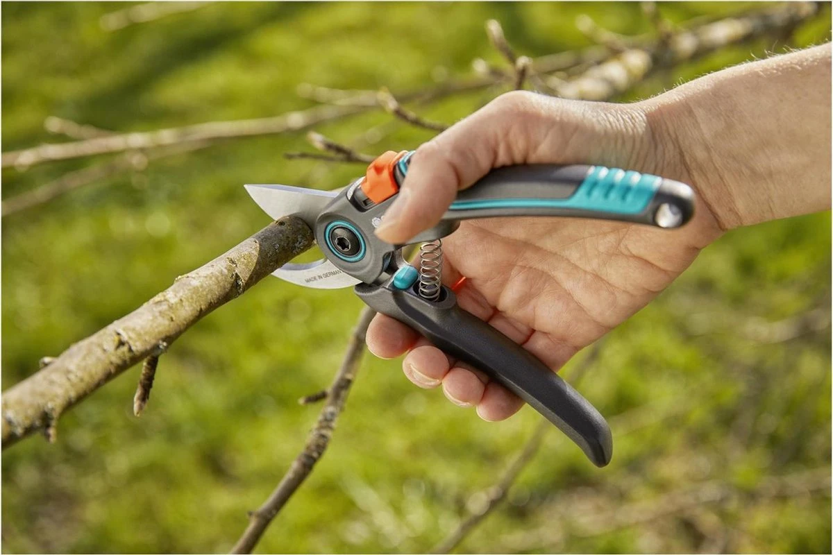 GARDENA - ExpertCut - Snoeischaar - 22 Diameter Tak 6 GARDENA - ExpertCut - Snoeischaar - 22 Diameter Tak - Afbeelding 4