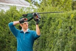 Bosch UniversalHedgeCut 18-55 Heggenschaar - Zonder 18V Accu En Oplader -Buitentuin Winkel 1200x800 384