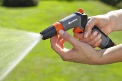 GARDENA - Classic Reinigingspistool - Spuitpistool - Traploos Instelbaar -Buitentuin Winkel 1200x800 519