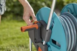 GARDENA - AquaRoll M CleverRoll Easy Slangenwagen - Maximaal 60 Meter - Inklapbare Zwengel -Buitentuin Winkel 1200x800 521