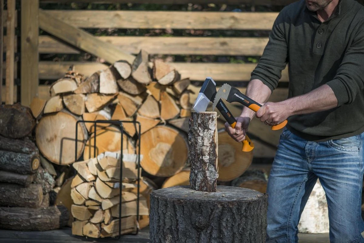 Fiskars Kloofbijl X11 - S - 44 Cm 4 Fiskars Kloofbijl X11 - S - 44 Cm - Afbeelding 2