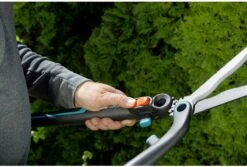 GARDENA - 2 In 1 EnergyCut Heggenschaar - 2.5x Meer Kracht - Totale Lengte 60 Cm -Buitentuin Winkel 1200x813 2