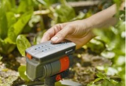 GARDENA - Zwenksproeier AquaZoom Compact - Tuinsproeier - 9 Tot 216 M² 24 GARDENA - Zwenksproeier AquaZoom Compact - Tuinsproeier - 9 Tot 216 M² -Buitentuin Winkel 1200x821 7