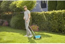 GARDENA Combisysteem Strooiwagen - 40 Cm Strooibreedte - Inhoud 3 Liter - Geschikt Voor 100m² -Buitentuin Winkel 1200x823 2