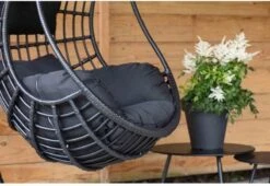 Hangstoel Sturdy Frame Zwart -Buitentuin Winkel 1200x824 4