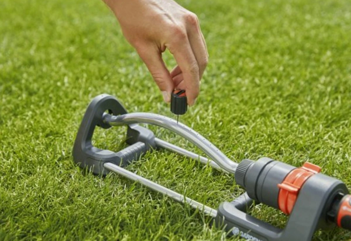 GARDENA - Zwenksproeier Aqua S - Tuinsproeier - 90 Tot 220 M² 8 GARDENA - Zwenksproeier Aqua S - Tuinsproeier - 90 Tot 220 M² - Afbeelding 6