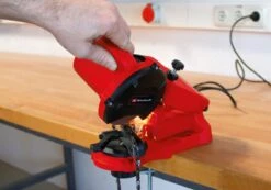 Einhell Kettingslijper GC-CS 85 E (85 W - 5500 /min - Slijphoekverstelling W. Schaal - Kettingspanner - Dieptebegrenzer Incl. Slijpschijf) 27 Einhell Kettingslijper GC-CS 85 E (85 W - 5500 /min - Slijphoekverstelling W. Schaal - Kettingspanner - Dieptebegrenzer Incl. Slijpschijf) -Buitentuin Winkel 1200x839 4