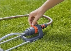 GARDENA - Zwenksproeier Aqua S - Tuinsproeier - 90 Tot 220 M² 18 GARDENA - Zwenksproeier Aqua S - Tuinsproeier - 90 Tot 220 M² -Buitentuin Winkel 1200x867 7