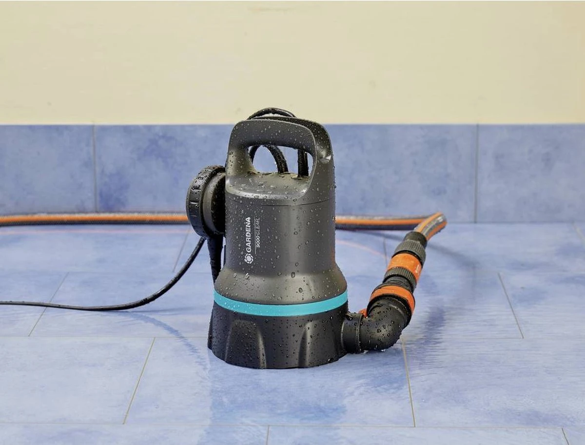 Gardena Dompelpomp 9000 Rvs 24,2 X 28,3 Cm Zwart/grijs 6 Gardena Dompelpomp 9000 Rvs 24,2 X 28,3 Cm Zwart/grijs - Afbeelding 4