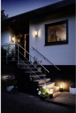Philips Hue Impress Sokkellamp - Wit En Gekleurd Licht - Zwart - Laag -Buitentuin Winkel 810x1200 6