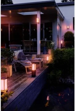 Philips Hue Impress Muurlamp - Wit En Gekleurd Licht - Zwart - Smal -Buitentuin Winkel 825x1200 18