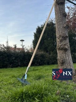 Synx Tools Verticuteerhark Verzinkt - Gazonbeluchters - Verticuteer / Harken - Bodembewerkers - Tuinartikelen / Tuingereedschap - Inclusief Steel 160cm -Buitentuin Winkel 899x1200 17