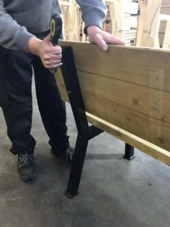 MaximaVida Set Industriële Bankpoten New York- Zwart Gecoat - Maak Zelf Je Bank -Buitentuin Winkel 900x1200 4