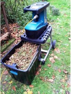 Makita UD2500 Hakselaar - 2500W -Buitentuin Winkel 912x1200